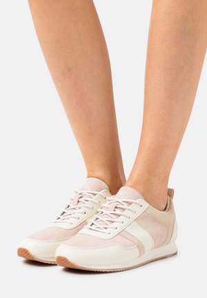 COLTEN SUEDE & LEATHER SNEAKER - Sneakers basse - blush/vanilla/parchment
