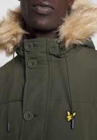 Lyle & Scott HEAVYWEIGHT LONGLINE PUFFER JACKET - Casaco de inverno - olive