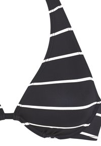 Crni bikini gornji dio s bijelim horizontalnim prugama, koji ima trokutasti oblik i glatku teksturu, s pojačanim šavovima na rubovima.