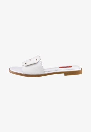 Cesare Gaspari, Mules - white