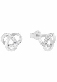 Pendientes de plata en forma de studs que presentan lazos entrelazados y acentos brillantes. Elaborados en metal con un acabado brillante; marcas de 925 visibles en la parte posterior.