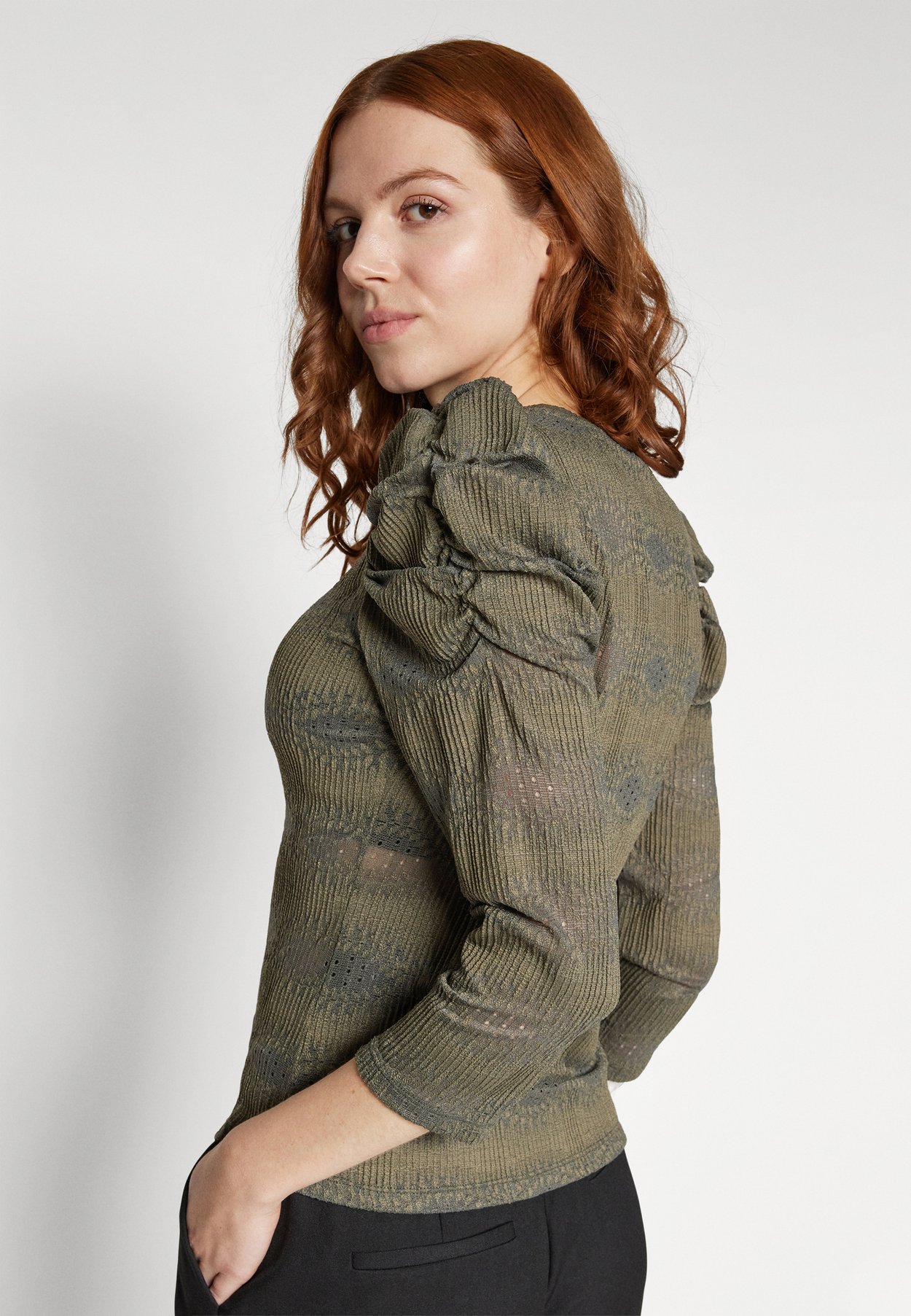 ONLANGIE 3/4 PUFF TOP 