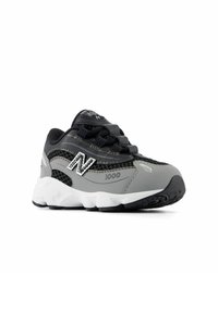 New Balance Scarpe da corsa su strada - slate grey black