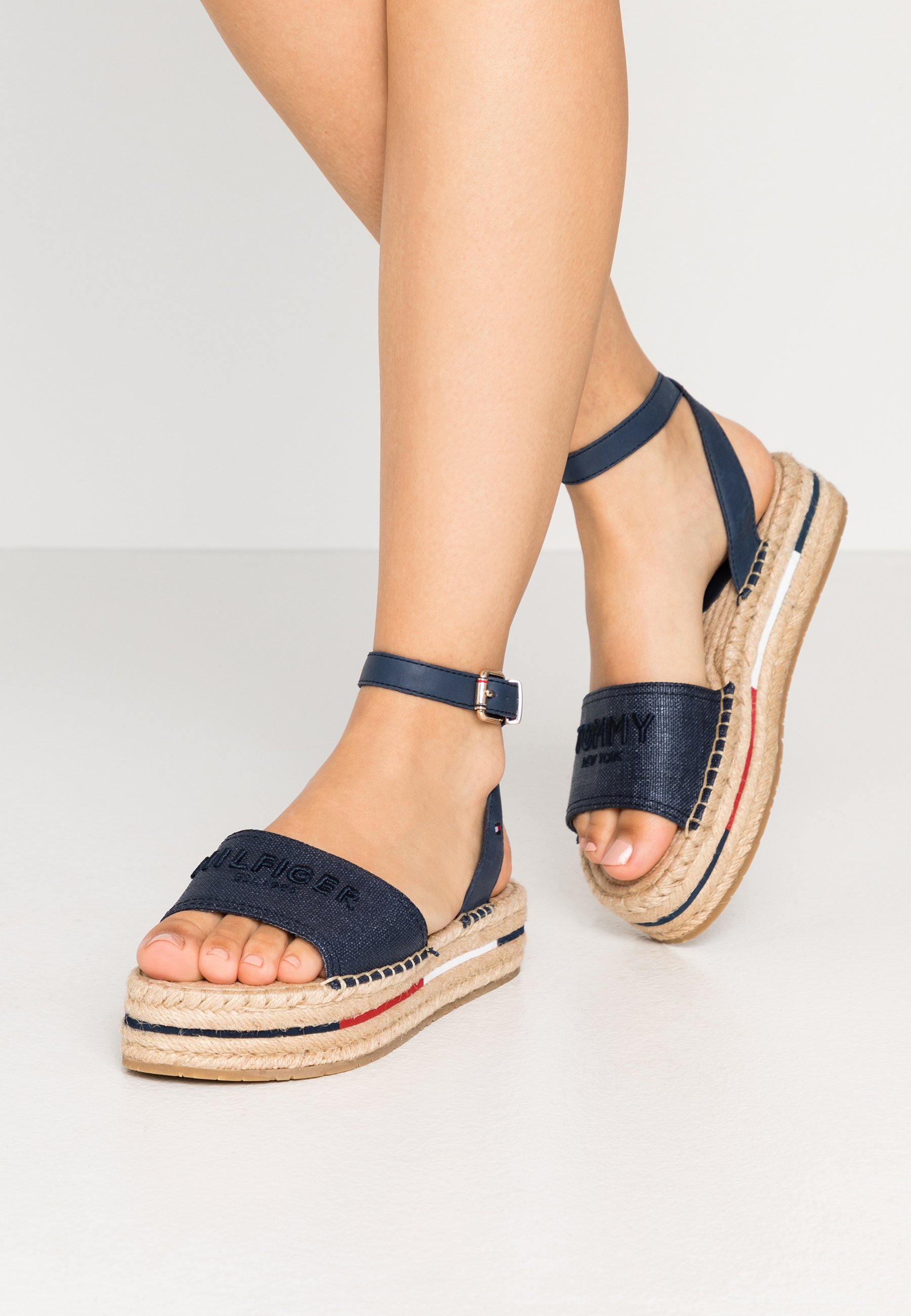 tommy hilfiger tropical fade open sandals