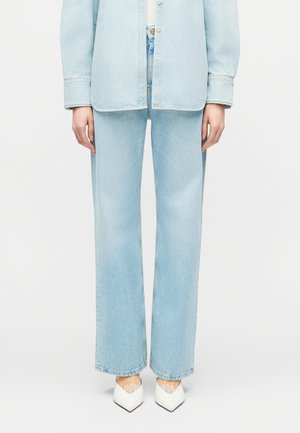 Laza szabású farmerek - brushed light blue