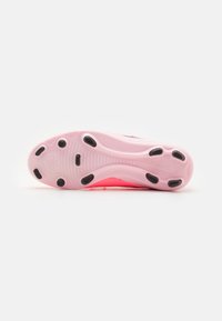 Nike Performance JR PHANTOM LUNA II CLUB FG/MG UNISEX - Kõva pinnase jalgpallisaapad - sunset pulse/black