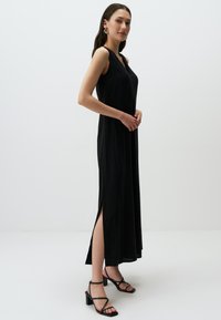 Jimmy Key LOOSE FIT LINEN JUMPSUIT - Jumpsuit - black