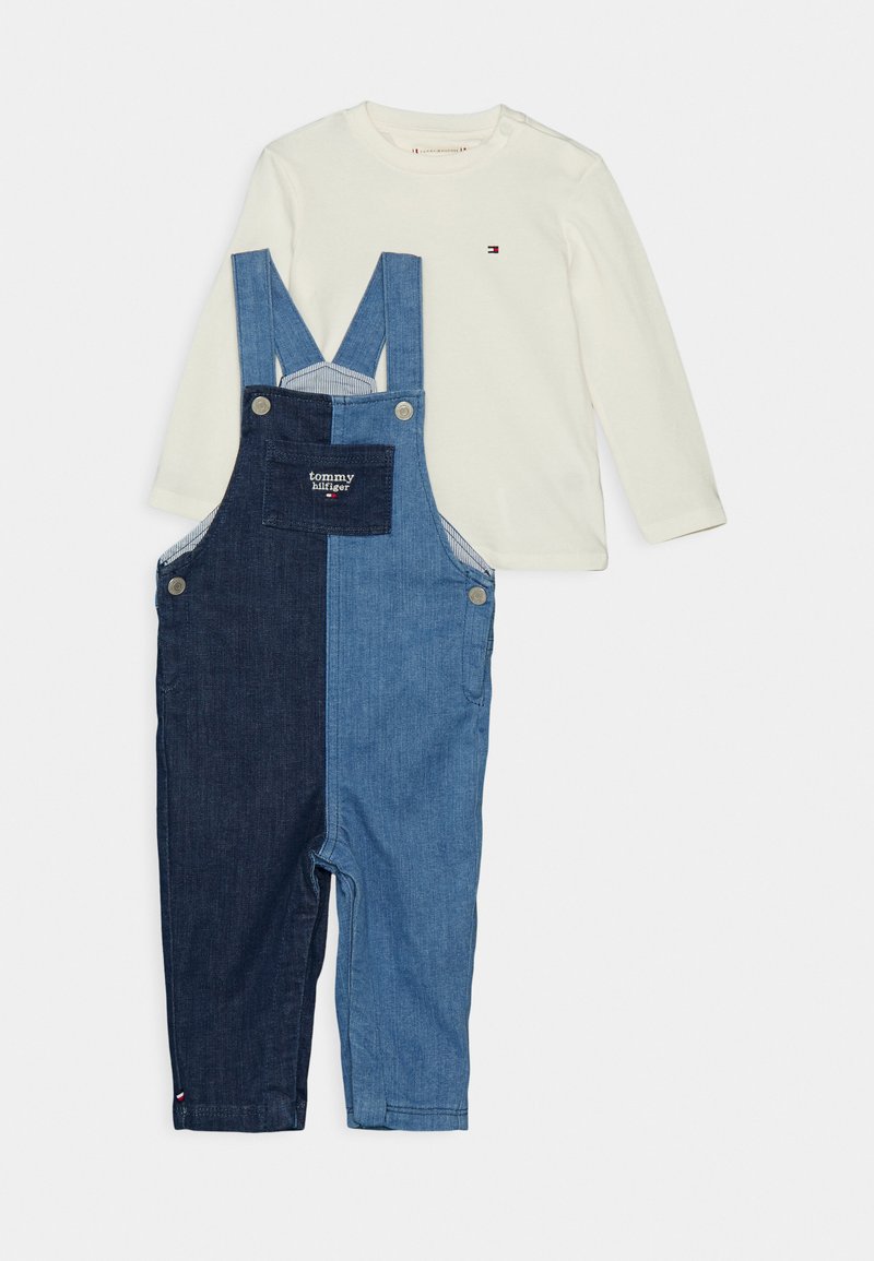 Tommy Hilfiger BABY DUNGAREE SET Dungarees ivory/blue Zalando.de