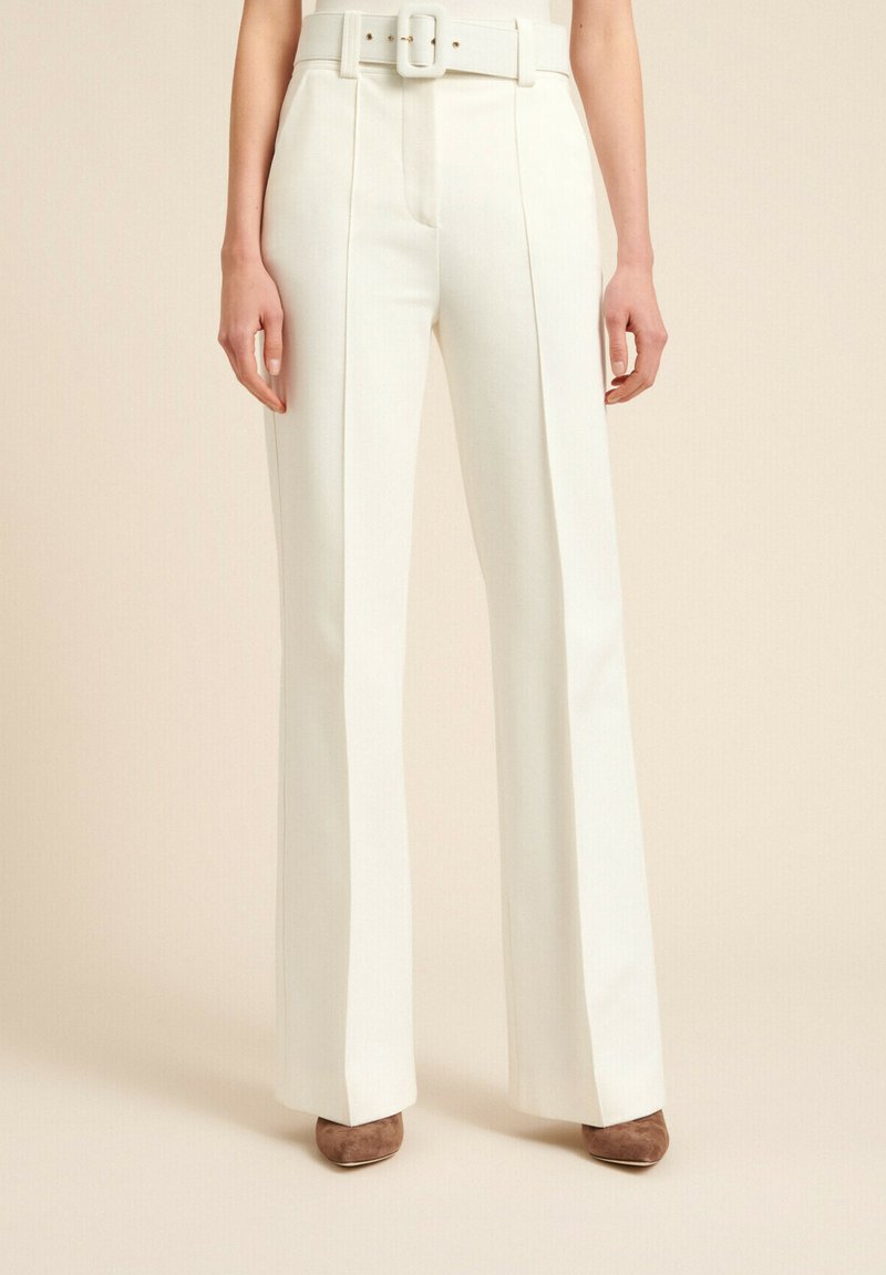 Luisa Spagnoli OSTEN - Trousers - panna