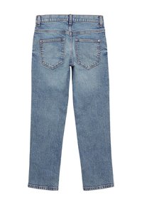 Jeans en denim bleu avec une coupe droite, dotés de deux poches arrière, d'un léger délavage et de détails cousus le long de la taille et des poches.