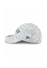 Graue Camouflage-Baseballmütze mit gebogenem Schirm, mit grünem gesticktem Logo und Akzenten an der Seite. Hergestellt aus strukturiertem Stoff.