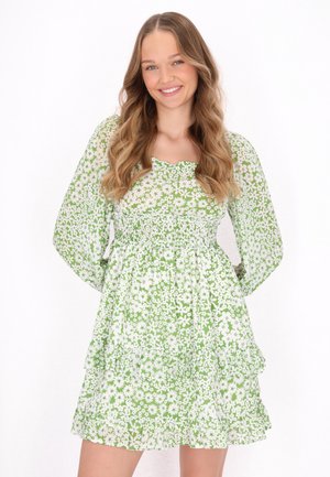 Day dress - green