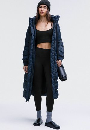 lululemon WUNDER PUFF LONG - Daunenmantel - true navy