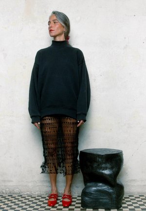 BALAGAN - Czółenka sznurowane