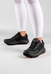 Giesswein WOOL TRAIL - Sneaker low - raven