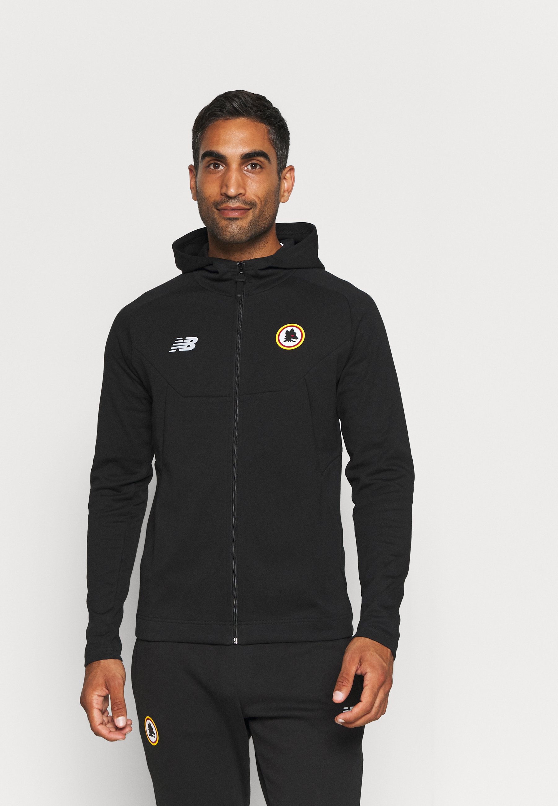 New Balance AS ROMA TRAVEL ZIP THRU HOODY - Squadra - black/nero -  Zalando.it