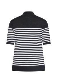 Zwart-wit gestreepte polo met korte mouwen en een hoge kraag, met afwisselend horizontale strepen en een effen zwarte onderkant.