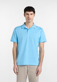 Non sélectionné, celeste