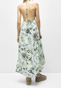 PULL&BEAR Robe longue - green