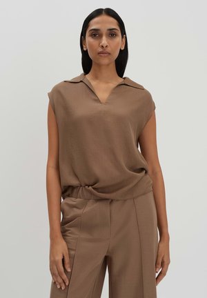 REGULAR FIT POLO - Blouse - brown sugar