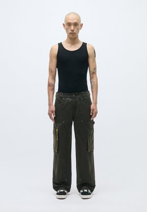 DOUBLE KNEE PANTS - Kargopüksid - dark brown