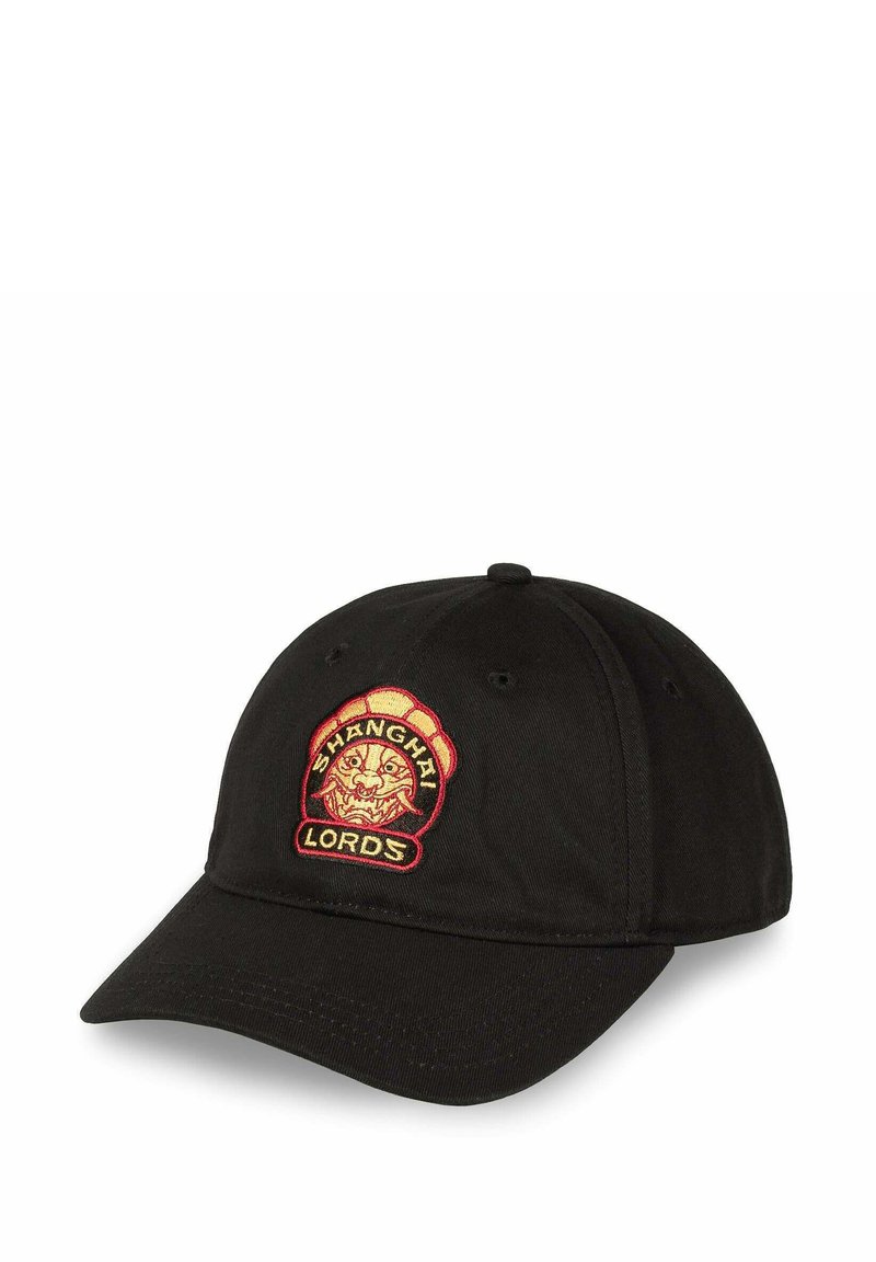 Cappellino da baseball nero in cotone con visiera curva. Presenta un patch ricamato rosso e giallo con la scritta "SHANGHAI LORDS" e un design di leone.