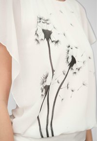 Cloud 5ive FLEDERMAUSÄRMEL - Bluse - white