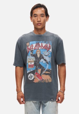 DEF LEPPARD - Printtipaita - washed black