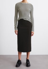 Marc O'Polo Jupe crayon - black