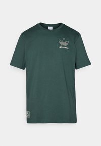 JUVENTUS TURIN ICON GRAPHIC TEE - Klubbklær - shadow green