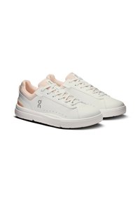 On THE ROGER ADVANTAGE - Trainers - white rosehip