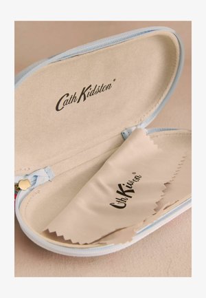 Blue zippered case with soft beige interior, featuring "Cath Kidston" logo. Contains a beige cleaning cloth with a wavy edge.