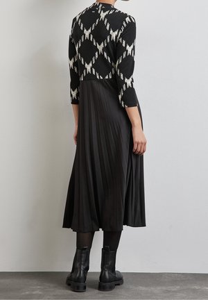 Street One, Robe de jour - black