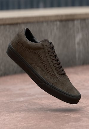 OLD SKOOL UNISEX - Zapatillas - brown/black