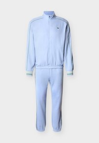 Δεν επιλέχθηκε, aphylla