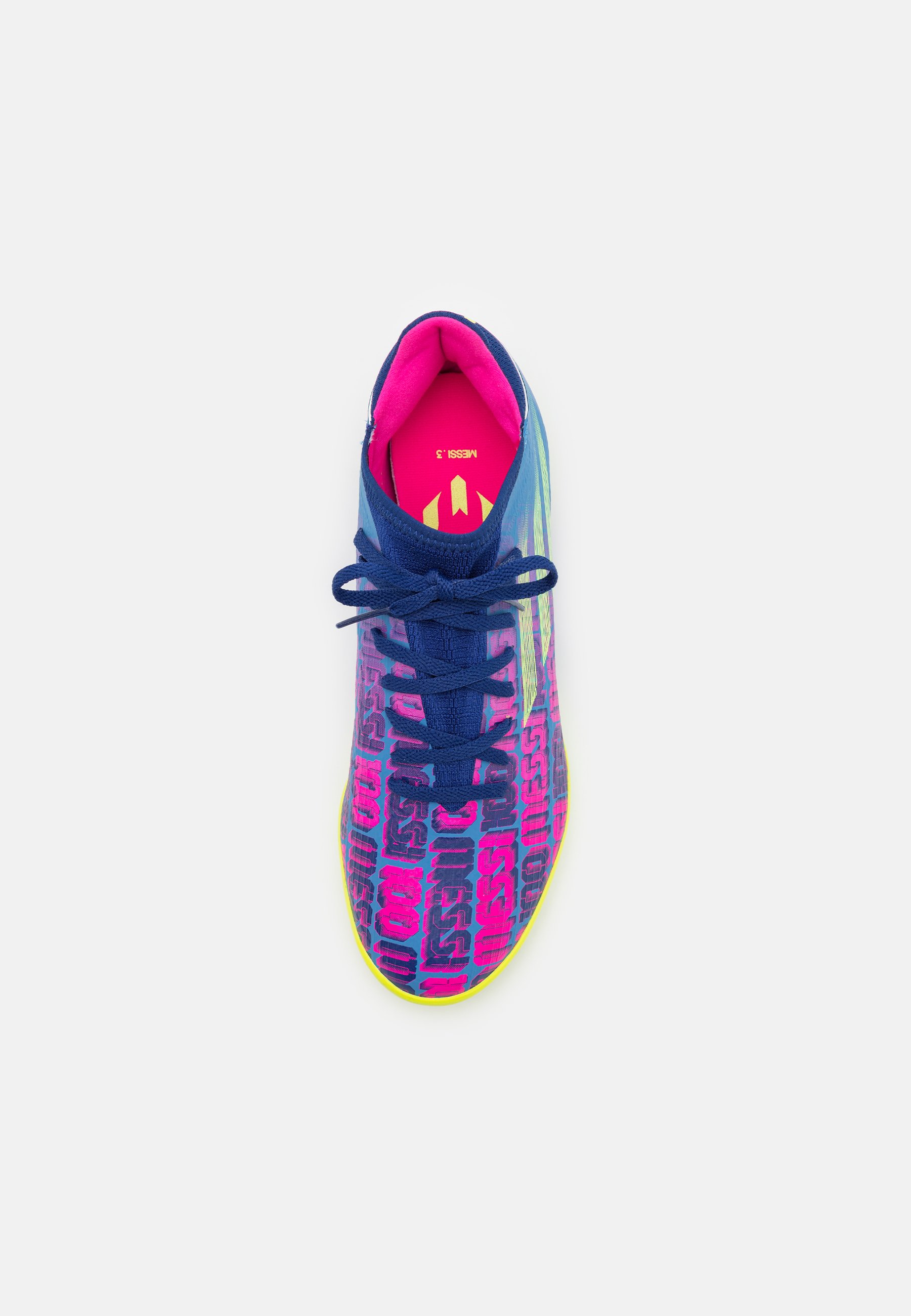 messi trainers size 3