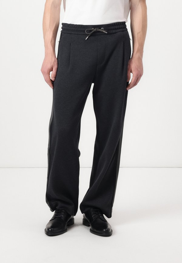 LEVETE - Tracksuit bottoms - charcoal