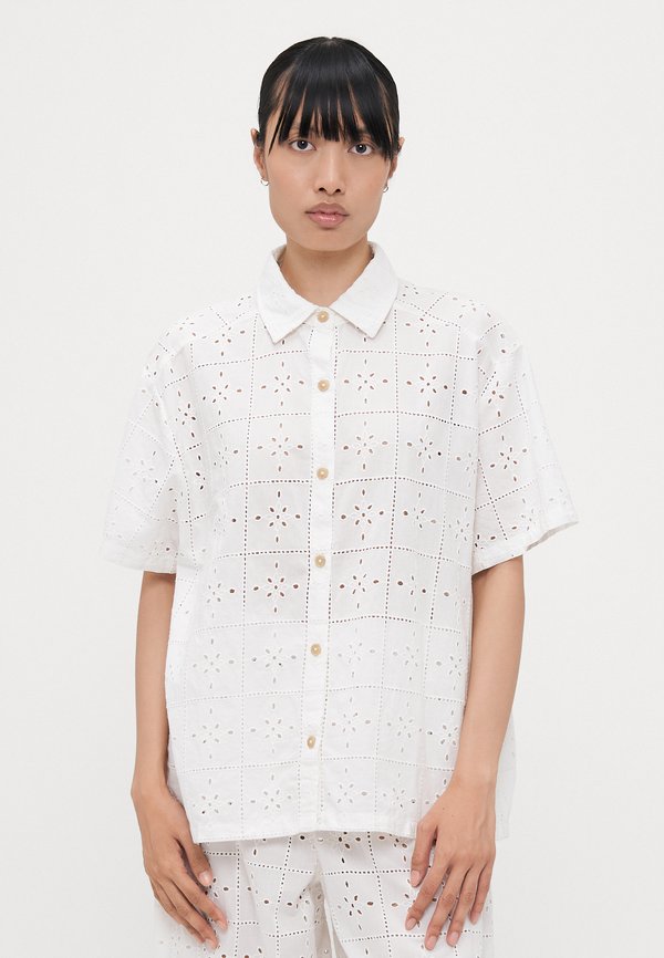 EYELET CRUSH  - Beach accessory - salt crystal