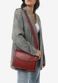 Miriade EMPATHY WINTER - Borsa a tracolla - rosso scuro