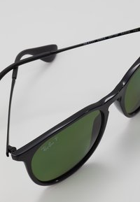 Ray-Ban ERIKA UNISEX - Occhiali da sole - black