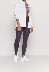 Nike Performance Trainingsjacke - white