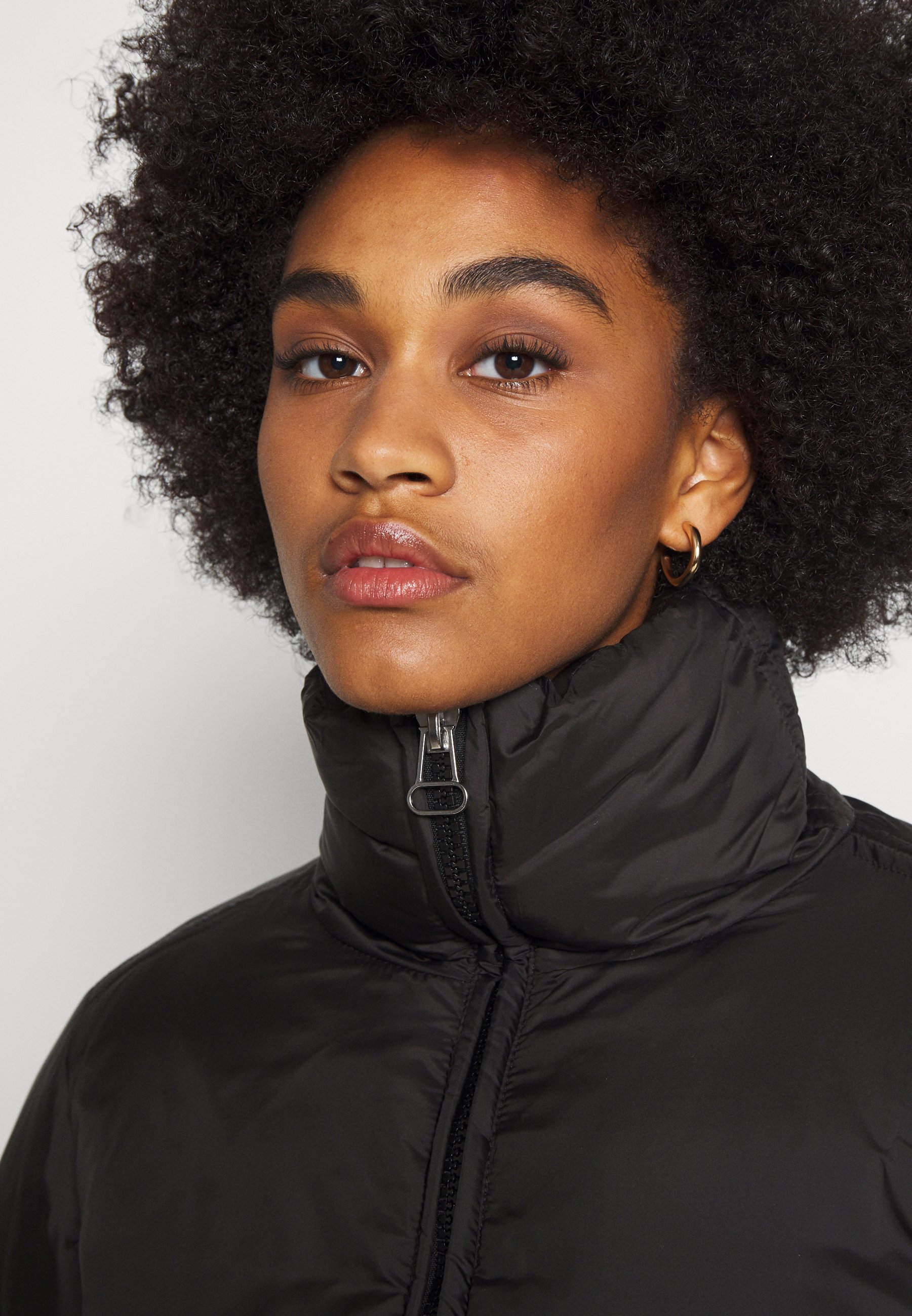 HEDDA PUFFER JACKET Winterjas black HEDDA PUFFER JACKET Winterjas black