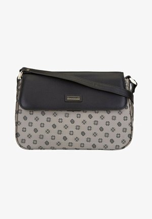Torebka na ramię z czarną skórzaną klapą i wzorzystym szarym korpusem z małymi kwiatowymi i logo nadrukami oraz odpinanym paskiem.