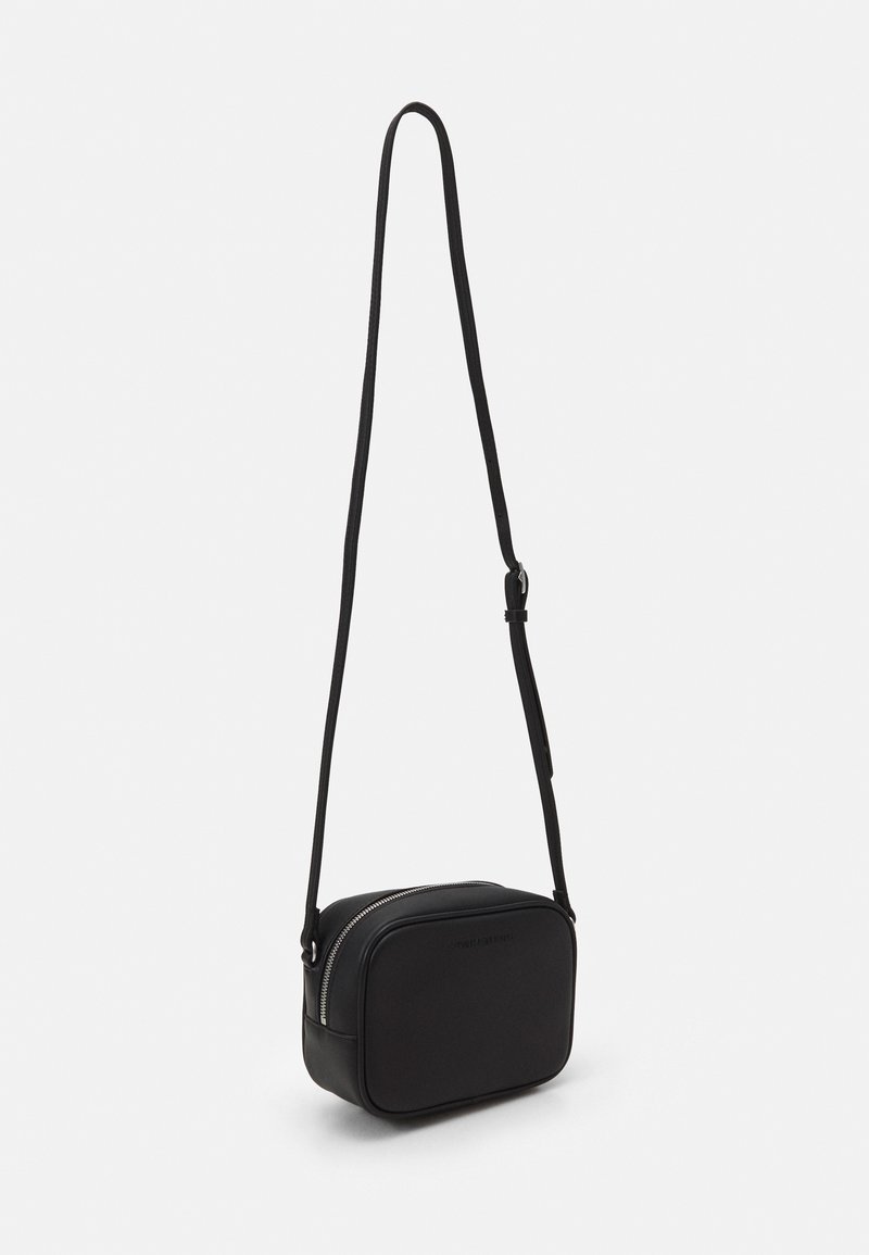 Calvin Klein Jeans SCULPTED CAMERA BAG MONO Across body bag black