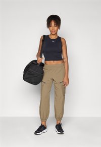 Under Armour UNSTOPPABLE - Püksid - bayou/black