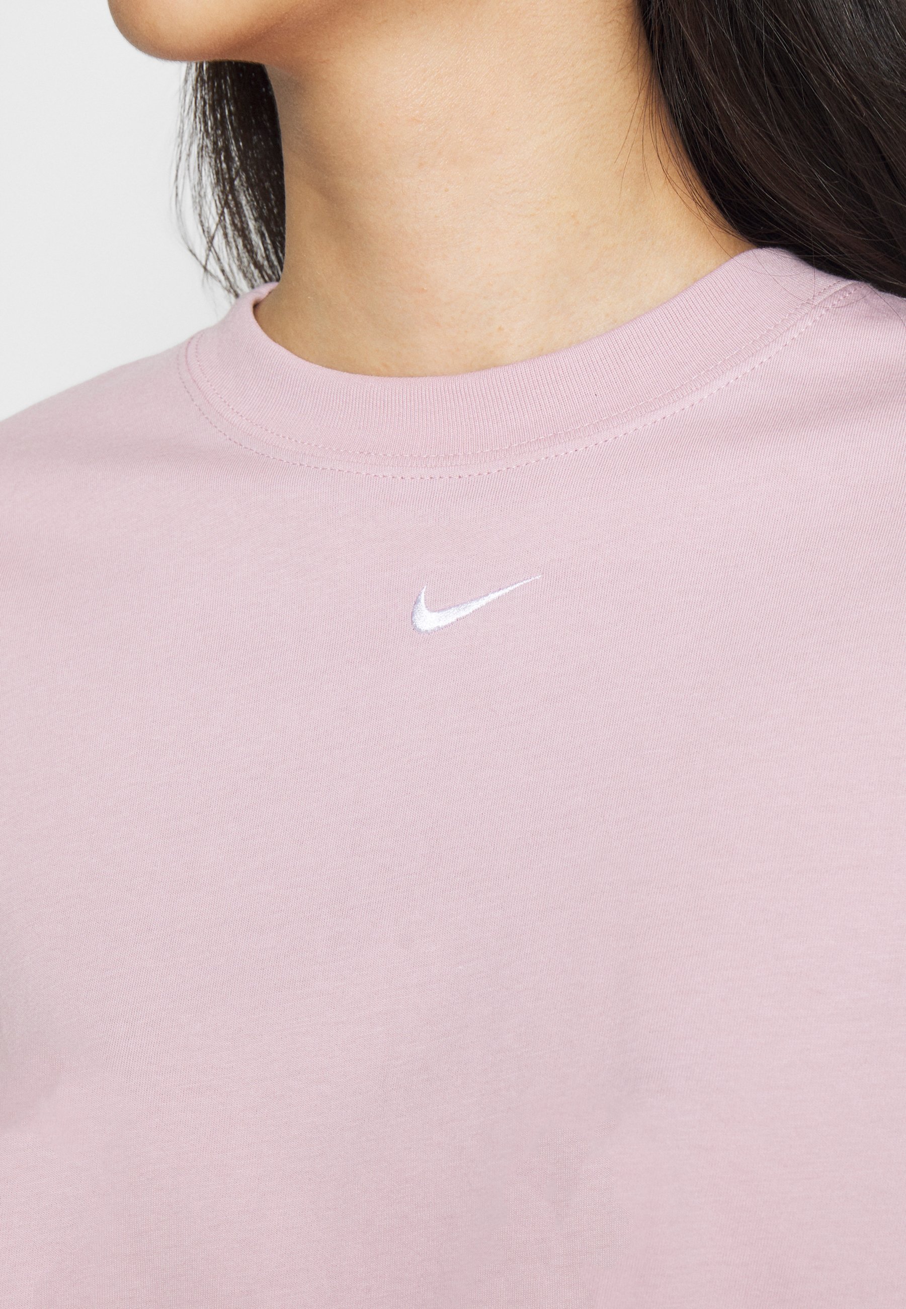 plum chalk nike shirt