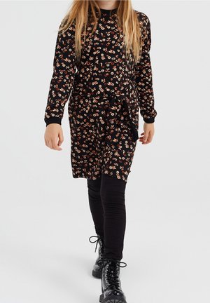 WE Fashion, Robe de jour - black