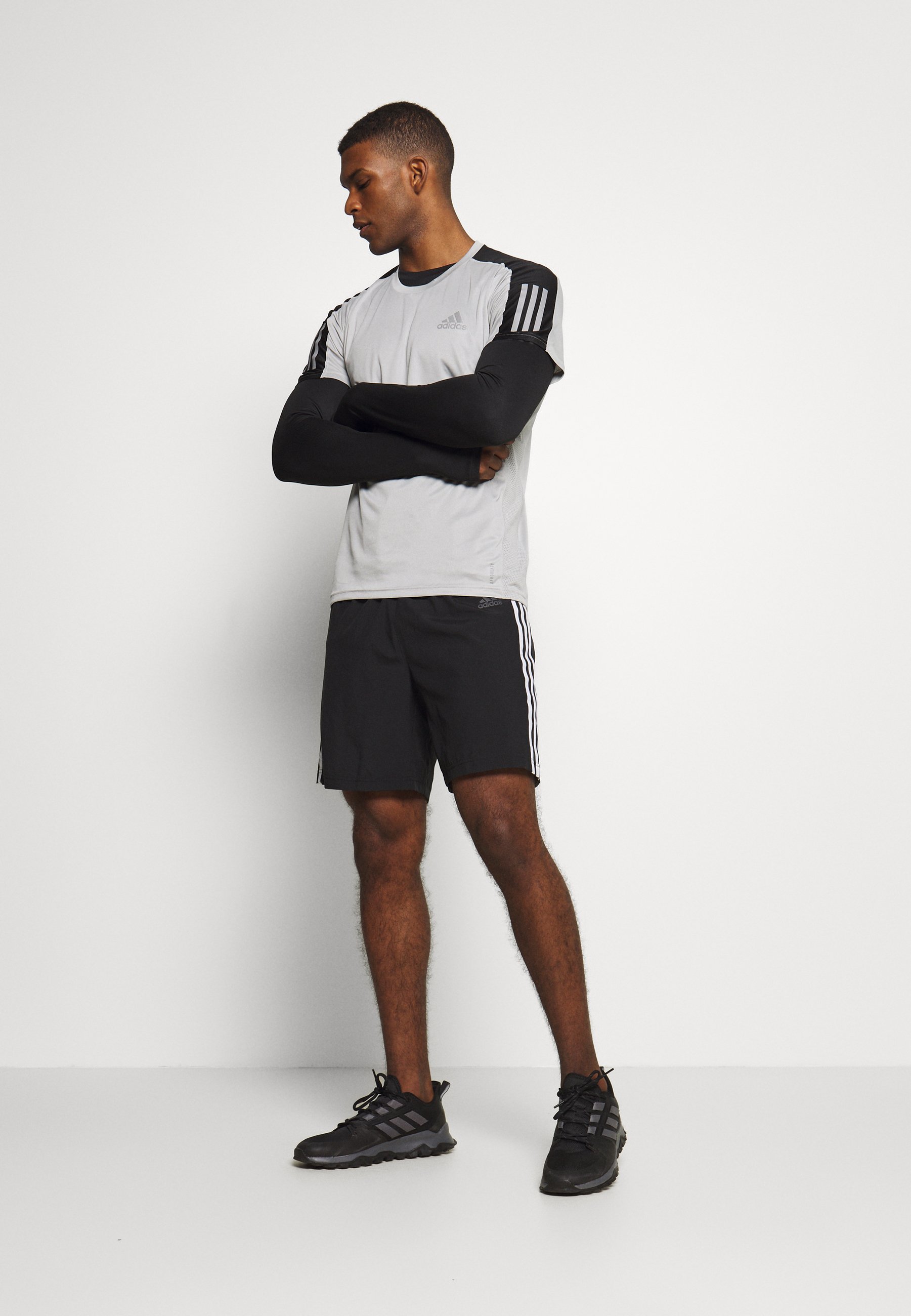 adidas Performance RESPONSE RUNNING SHORT SLEEVE TEE T adidas Performance RESPONSE RUNNING SHORT SLEEVE TEE T
