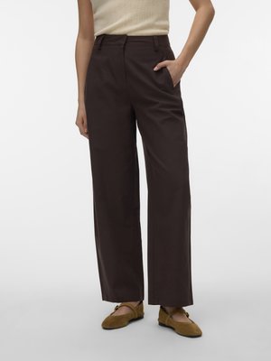 Vero Moda SELMA - Püksid - chocolate torte