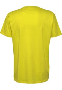 Gele katoen T-shirt, korte mouwen, ronde hals, gladde textuur, eenvoudig ontwerp, geen patronen of afbeeldingen zichtbaar op de achterkant.